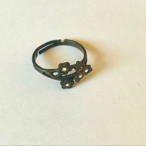 Francesca’s Collections Dark Gold Floral Ring